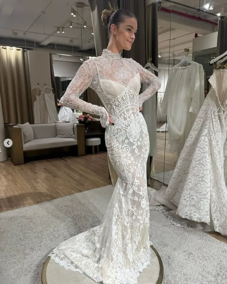 Nina Agdal draagt Noblesse trouwjurk tijdens pasafspraak bij Galia Lahav
