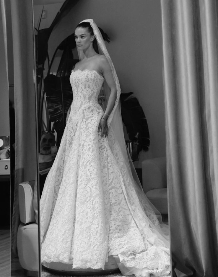 Nina Agdal in Splendid