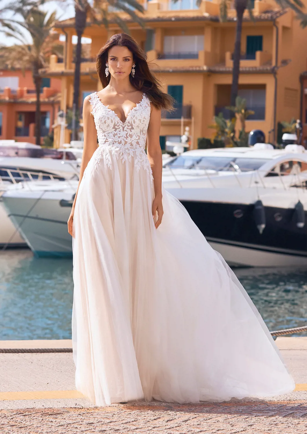 Lavinia Pronovias