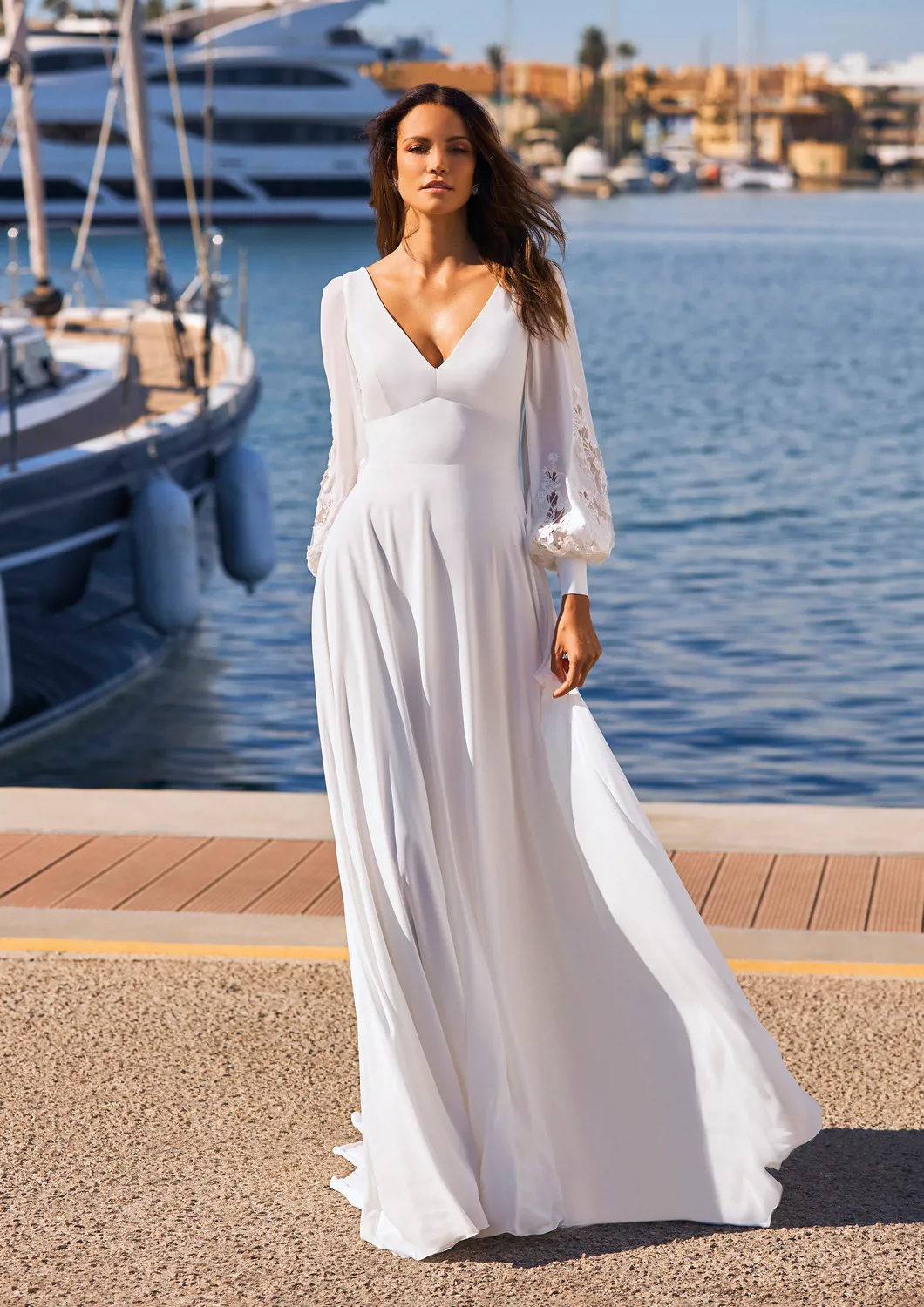 Amy Pronovias