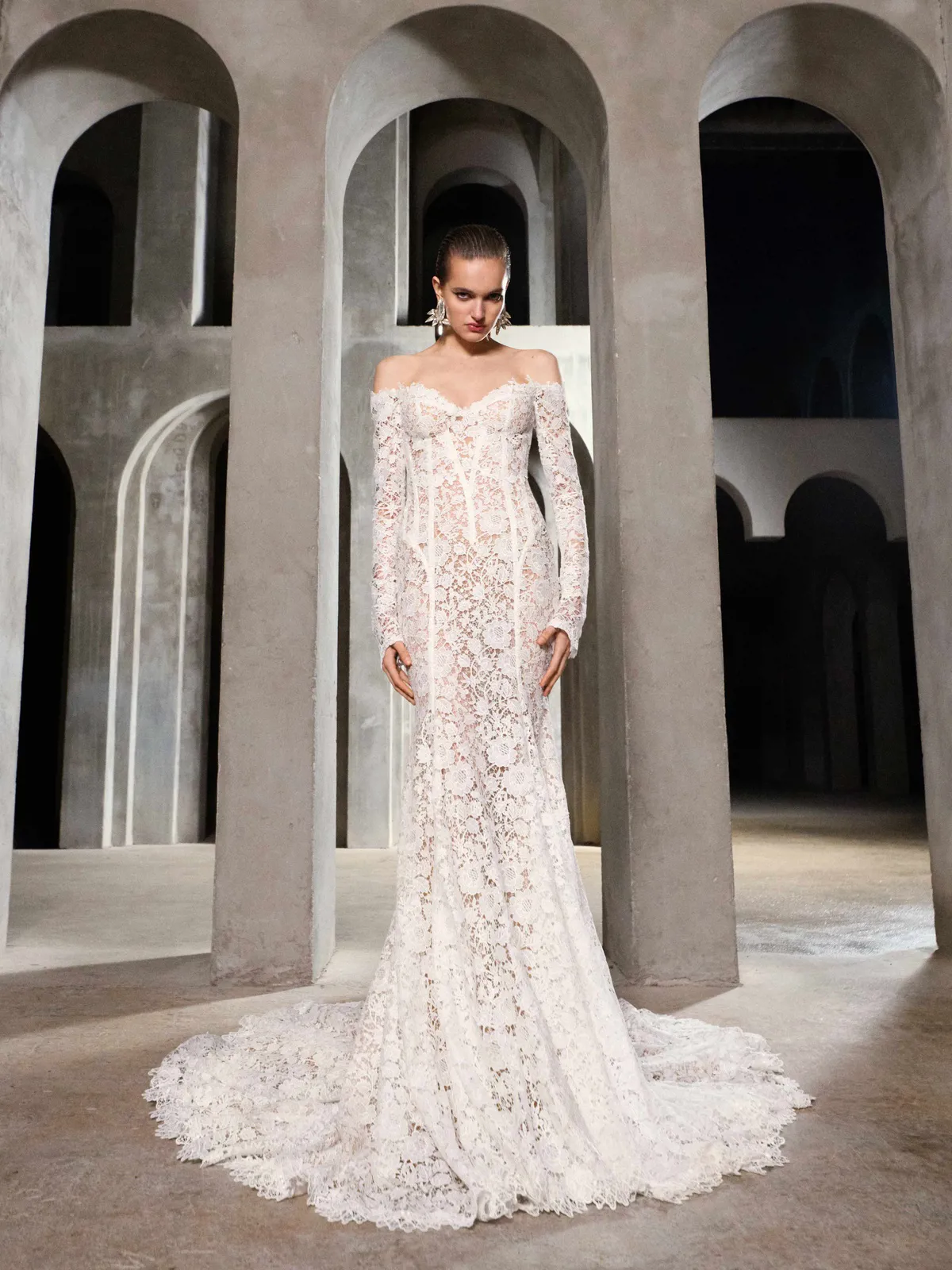 Whisper Galia Lahav