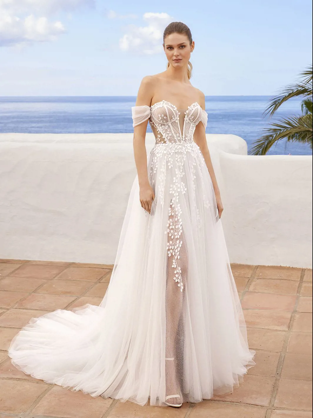 Claire Love by Enzoani