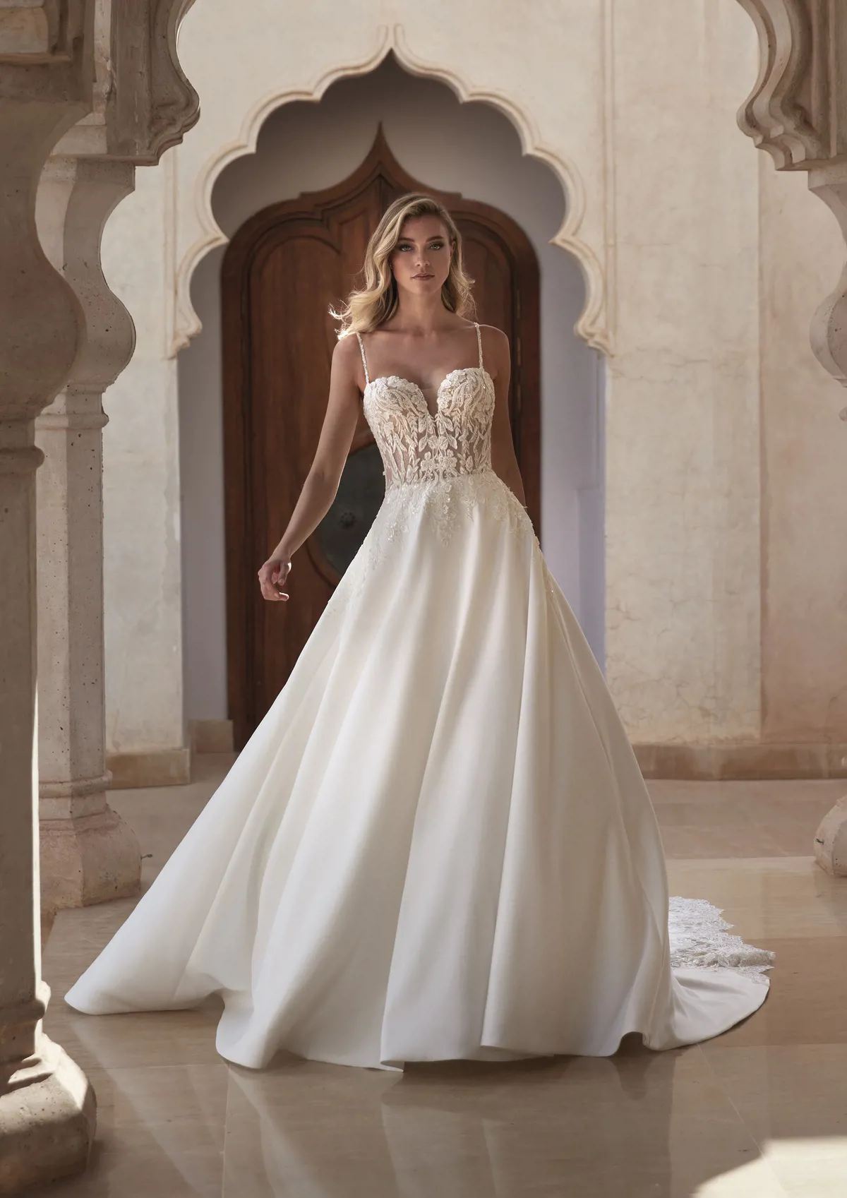 Misti Pronovias