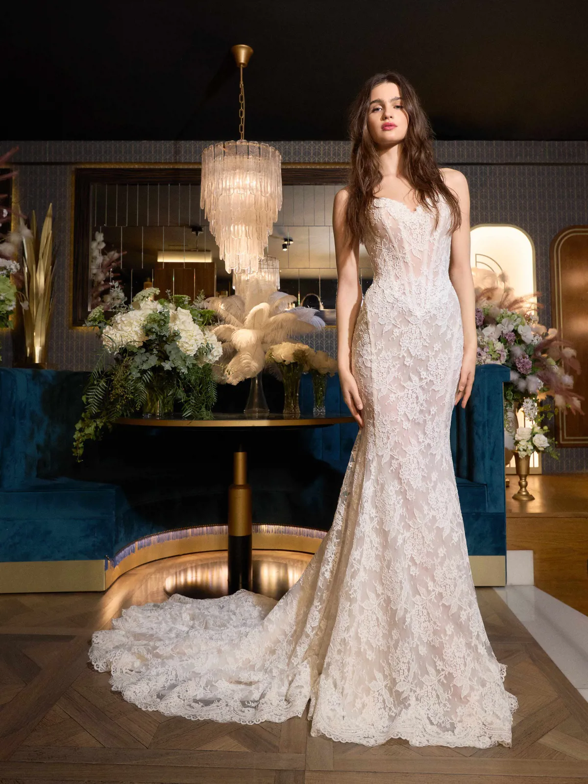Zeemeermin trouwjurk Velma van Galia Lahav, vooraanzicht met see-through korsetlijfje, verkrijgbaar bij Bruidshuis Diana.