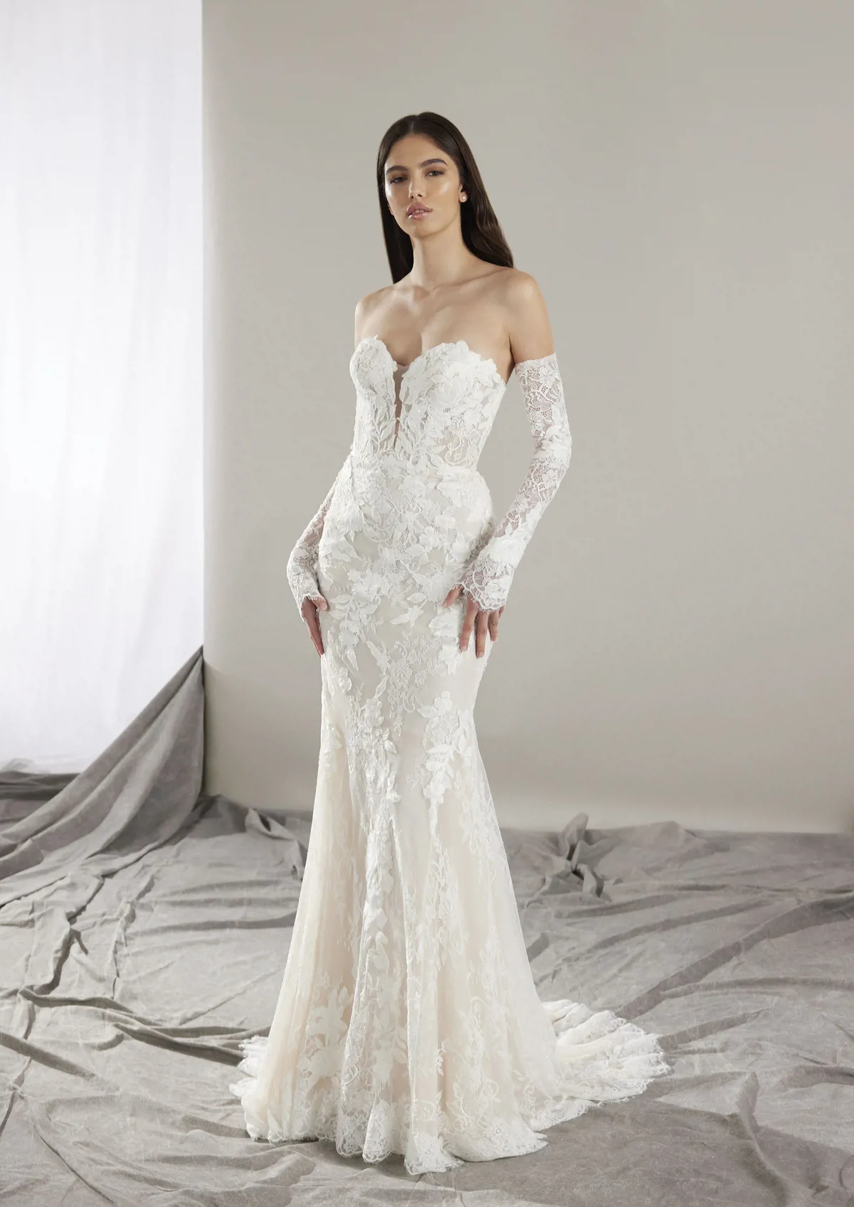 HART Pronovias