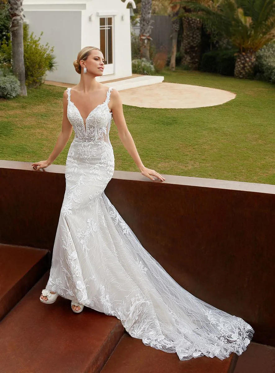 8119 Cosmobella