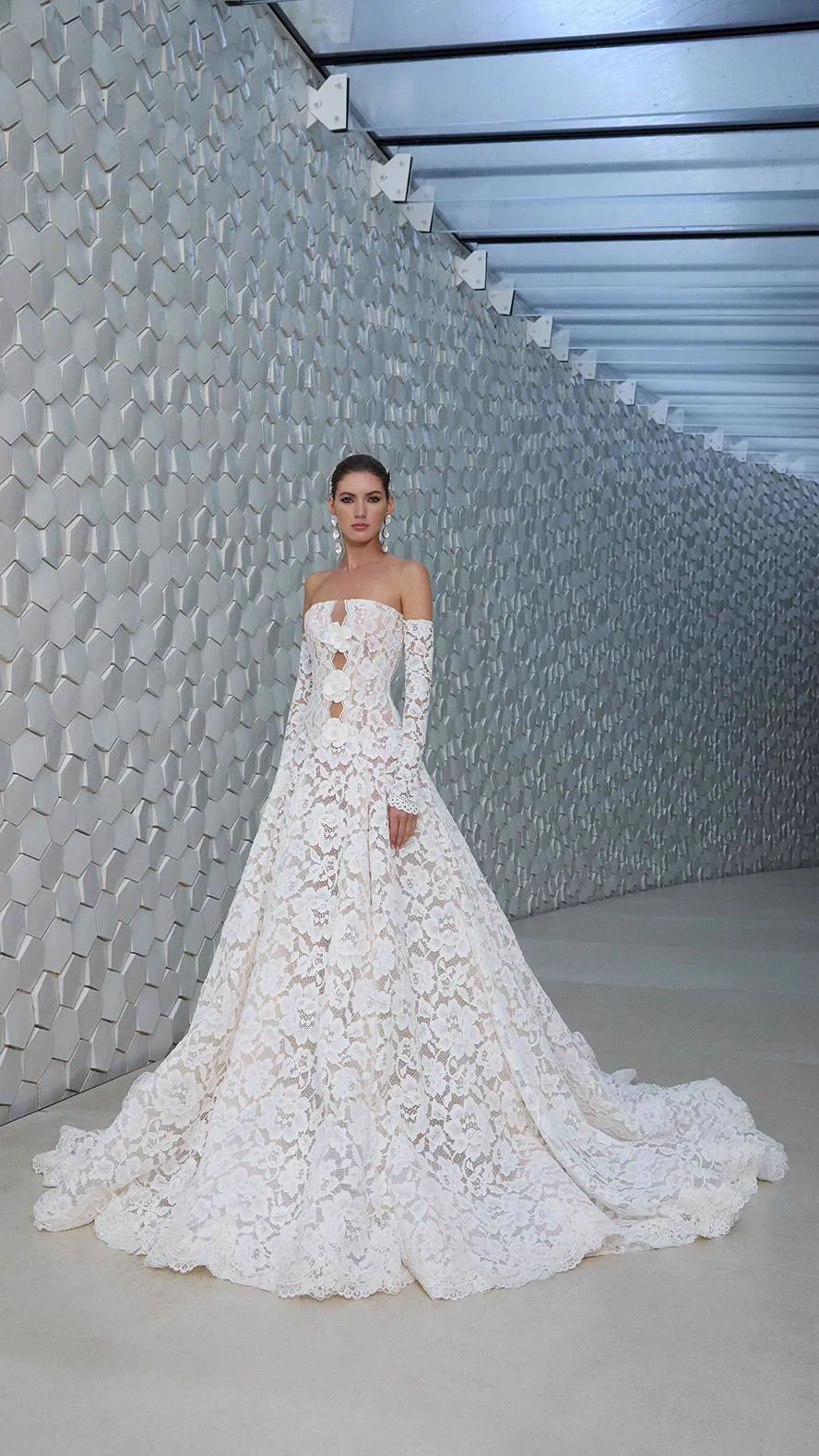 Contessa Galia Lahav
