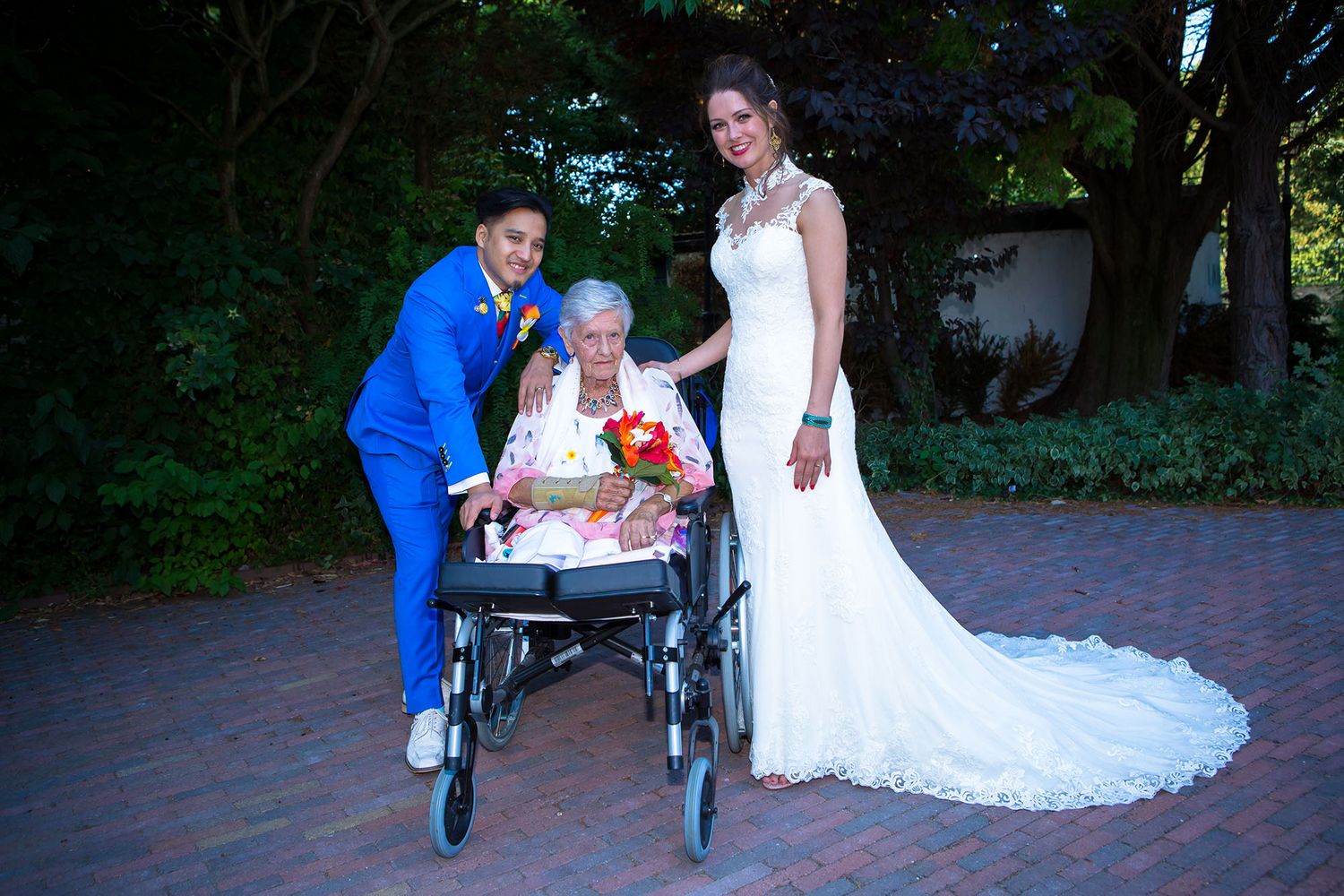 kimberly in trouwjurk