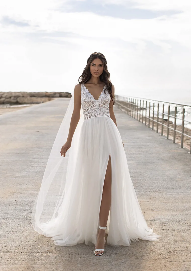 Charisse Pronovias